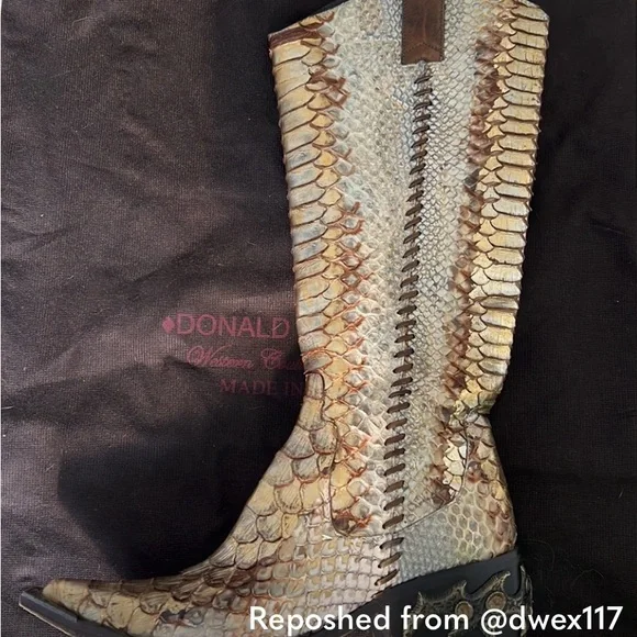 My husband got these off Poshmark for me but to small so I’m reposhing - Picture 7 of 7